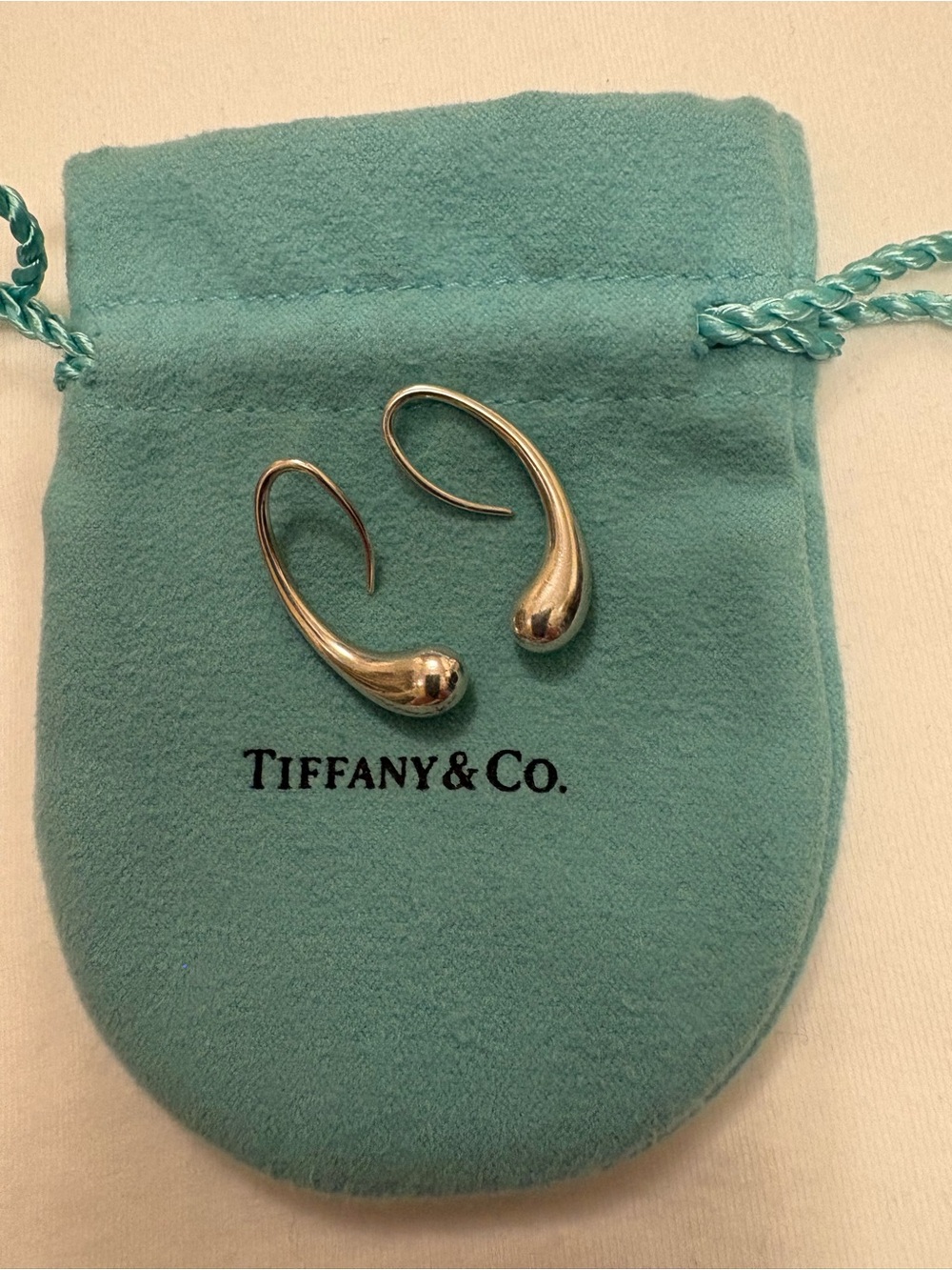 Tiffany & Co. Elsa Peretti Teardrop Hook Earrings in Sterling Silver - Silver